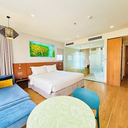 Nam Hotel & Residences Da Nang Exterior photo