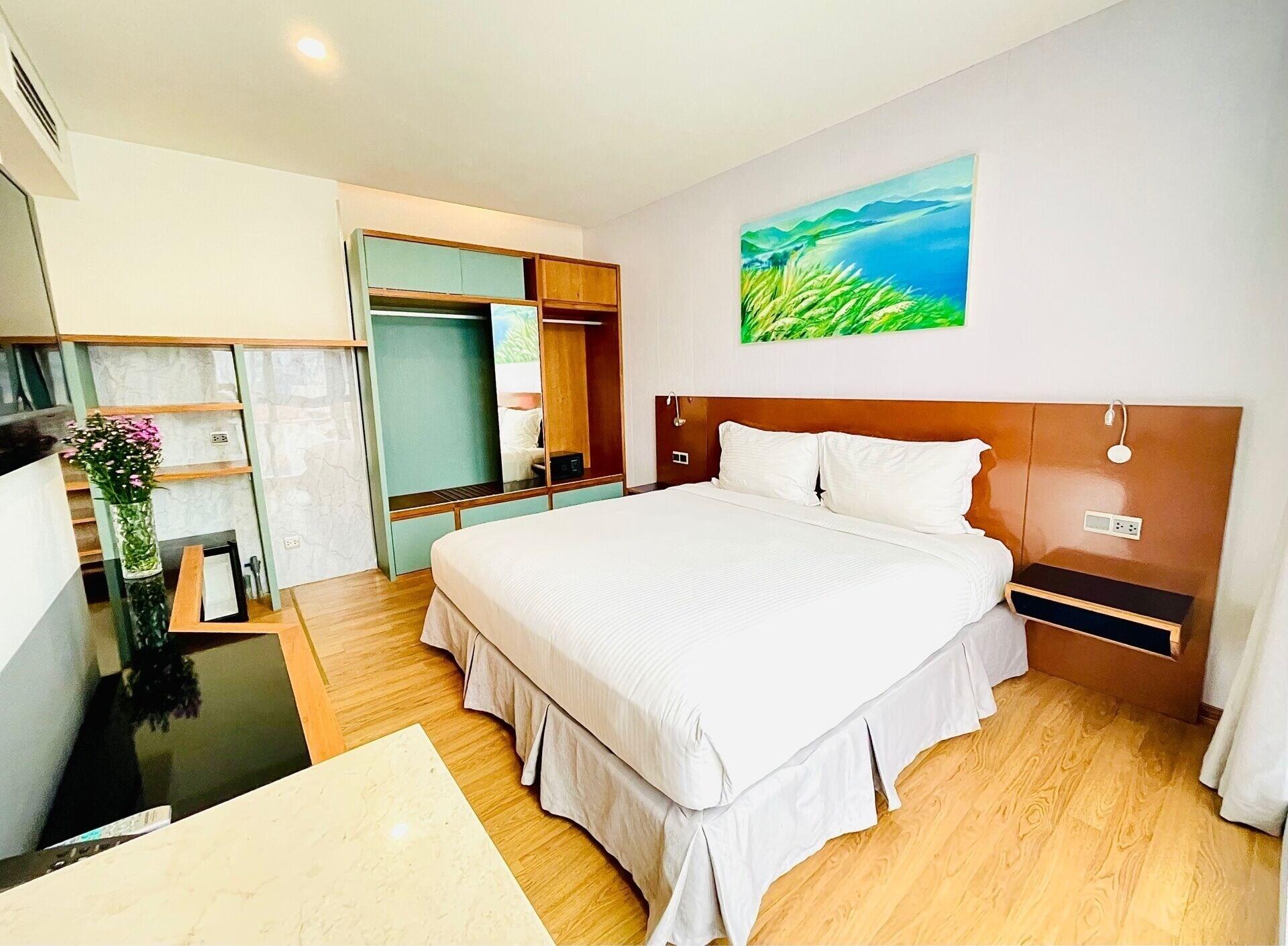 Nam Hotel & Residences Da Nang Exterior photo