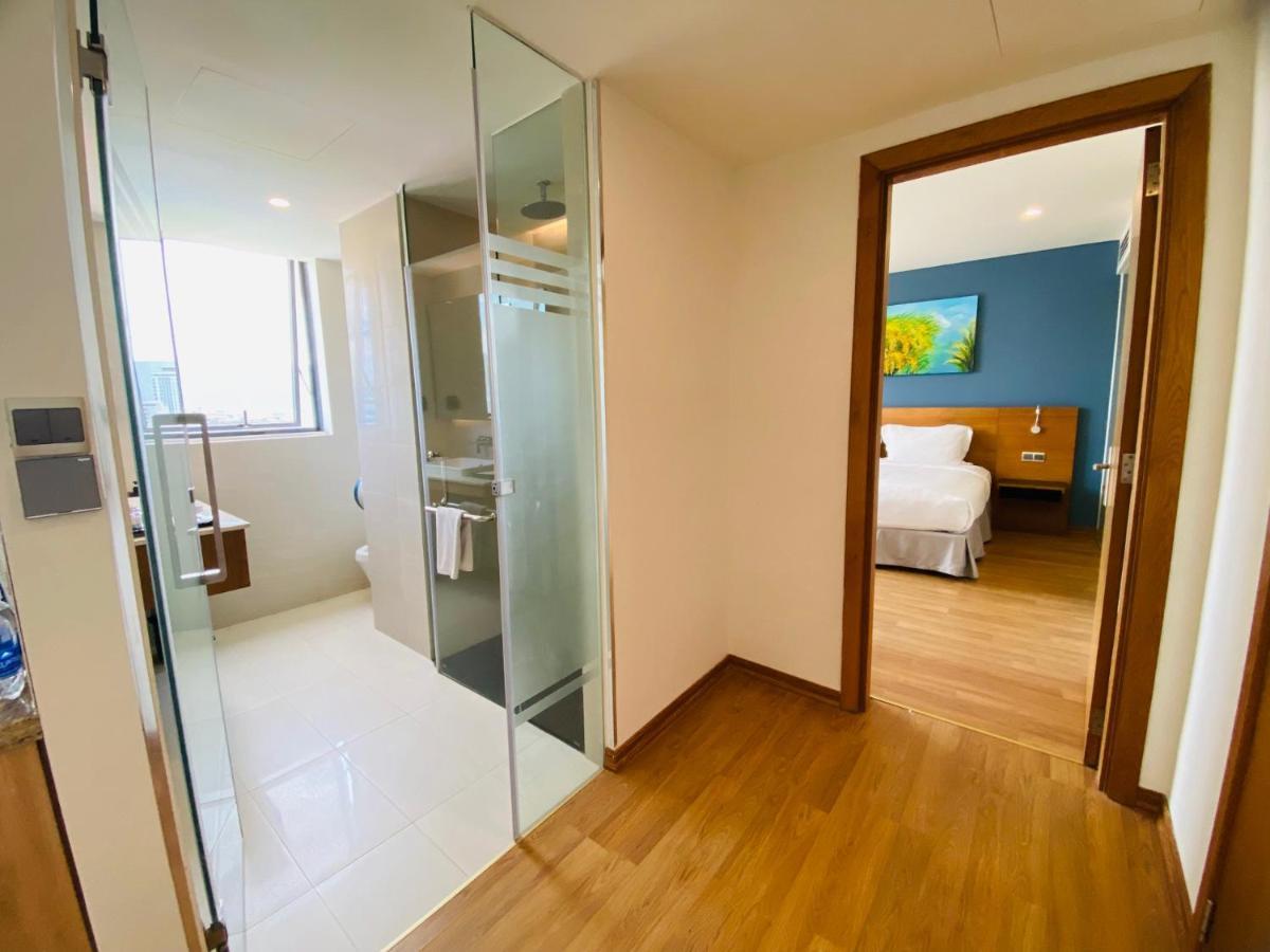 Nam Hotel & Residences Da Nang Exterior photo