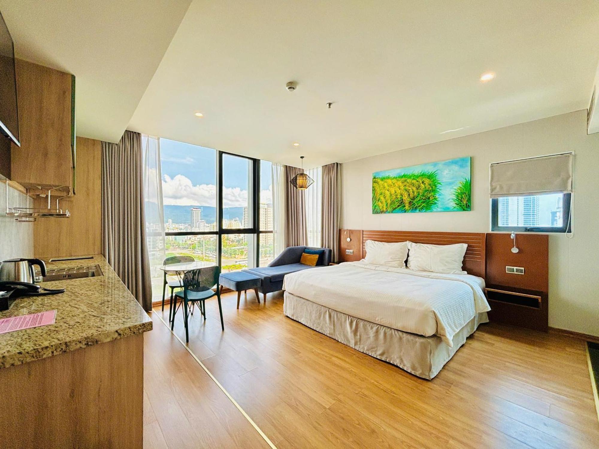 Nam Hotel & Residences Da Nang Exterior photo