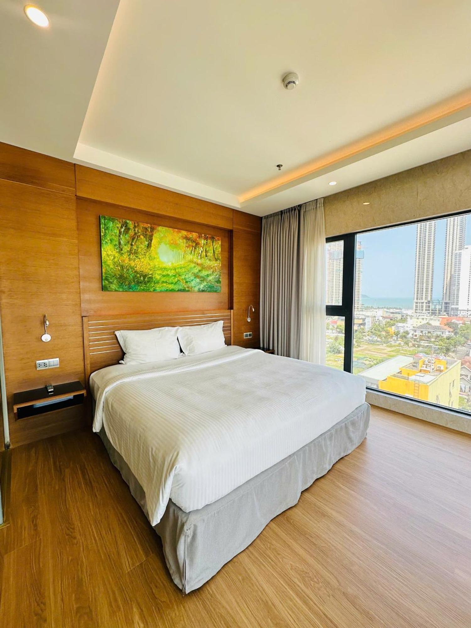 Nam Hotel & Residences Da Nang Exterior photo